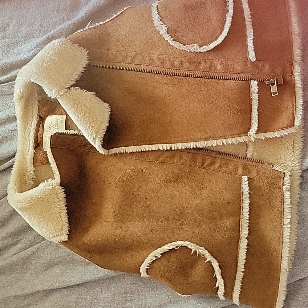 Zara vest